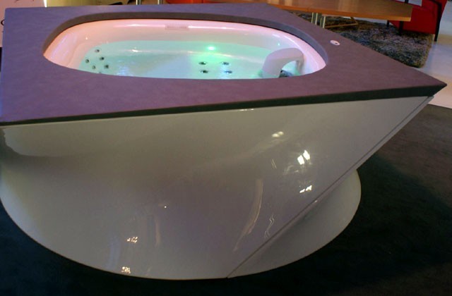 Гидромассажная ванна Jacuzzi Flow (рис.5) Гидромассажная ванна Jacuzzi Flow (рис.5)